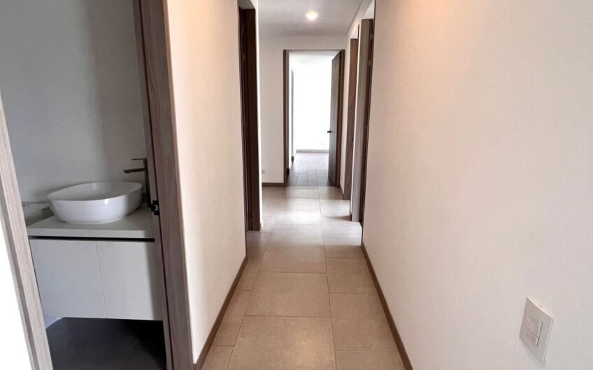 Espectacular apartamento para Arriendo en la Avenida Centenario