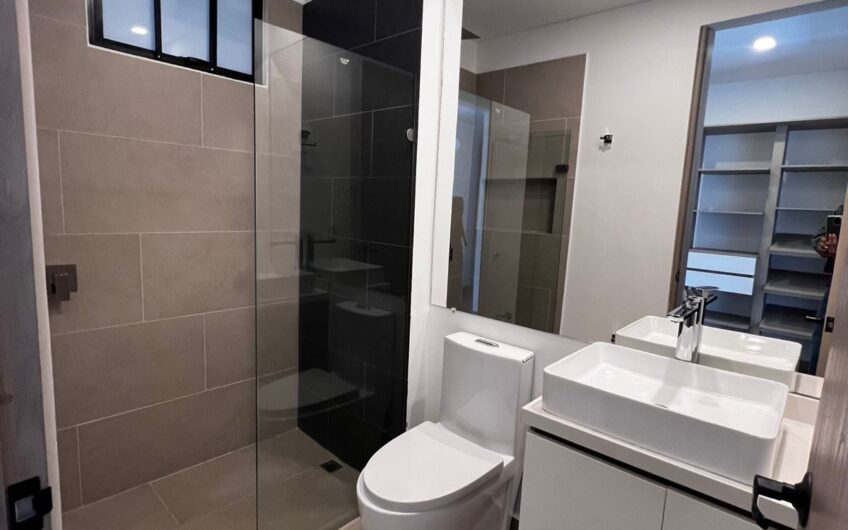 Espectacular apartamento para Arriendo en la Avenida Centenario