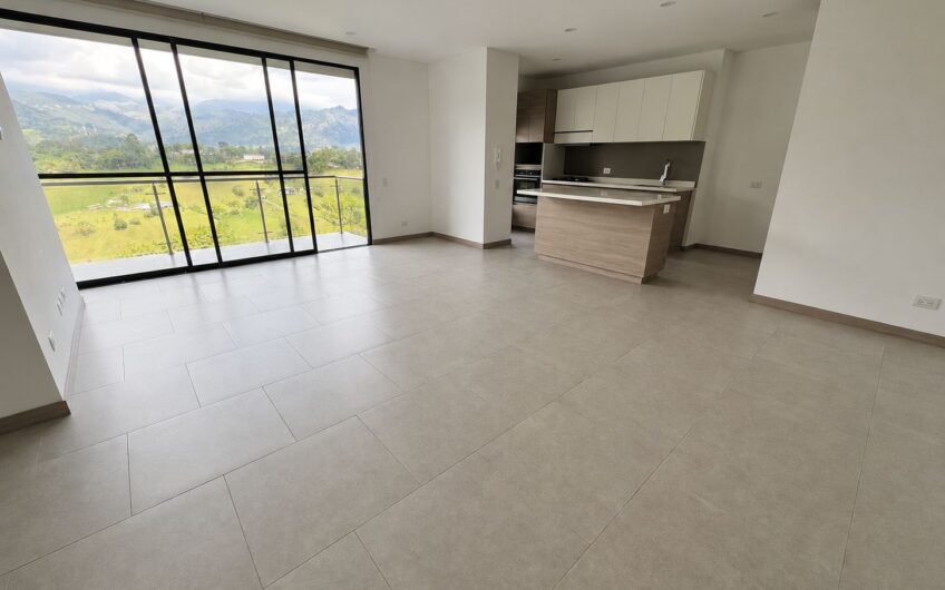 Espectacular apartamento para Arriendo en la Avenida Centenario