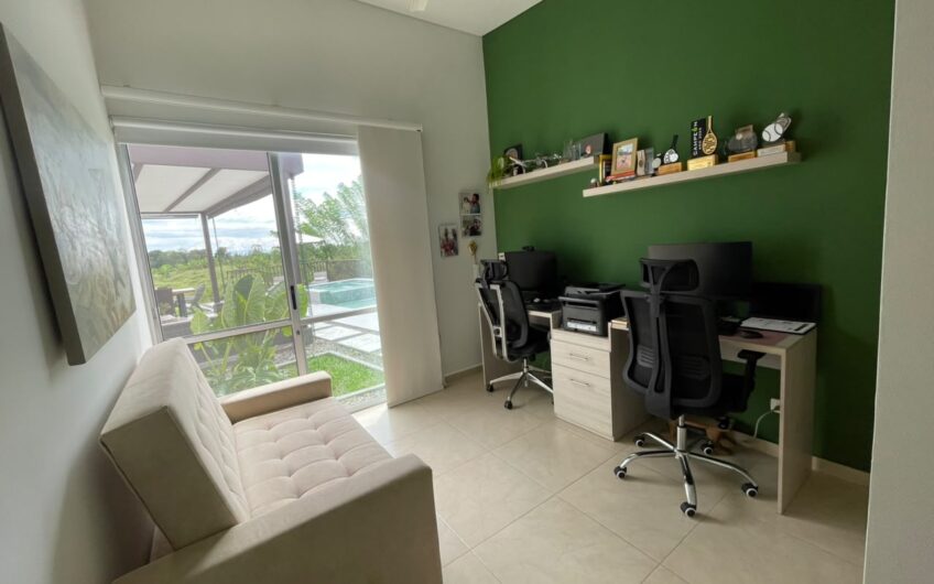 Casa Campestre para la Venta Vía al Caimo