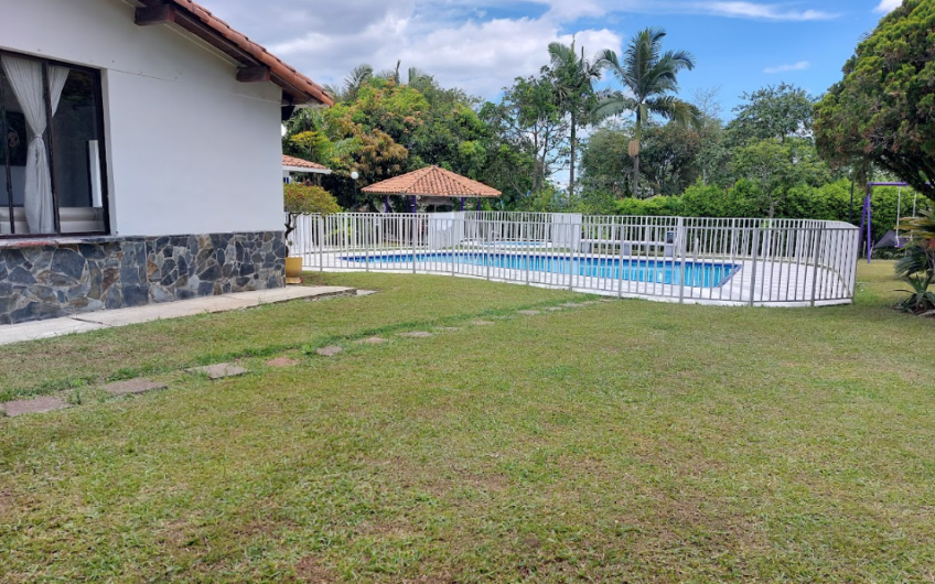 Chalet para la Venta en el km 4 La Tebaida
