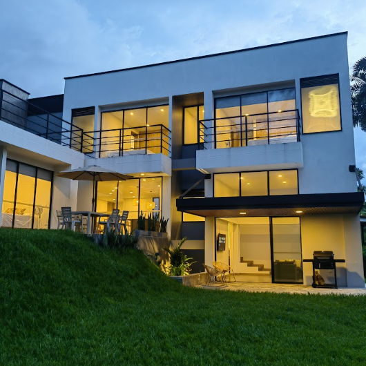Casa Campestre para la Venta en la Tebaida, Quindío