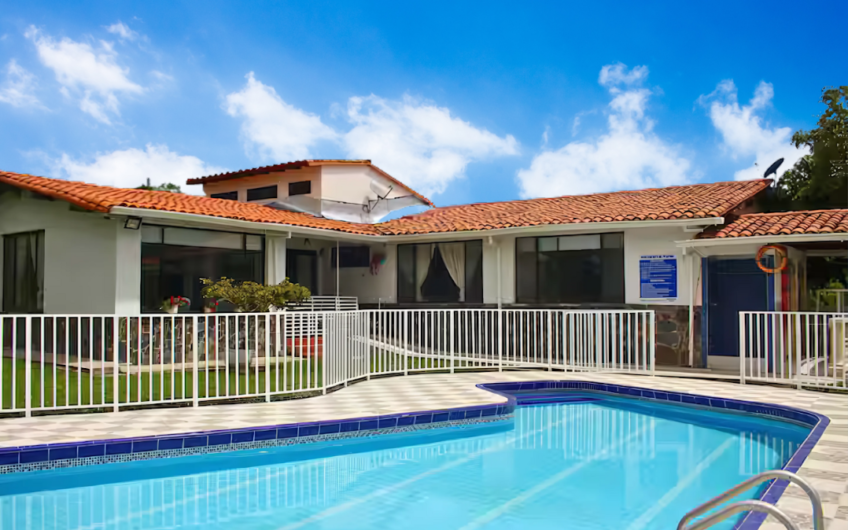 Chalet para la Venta en el km 4 La Tebaida