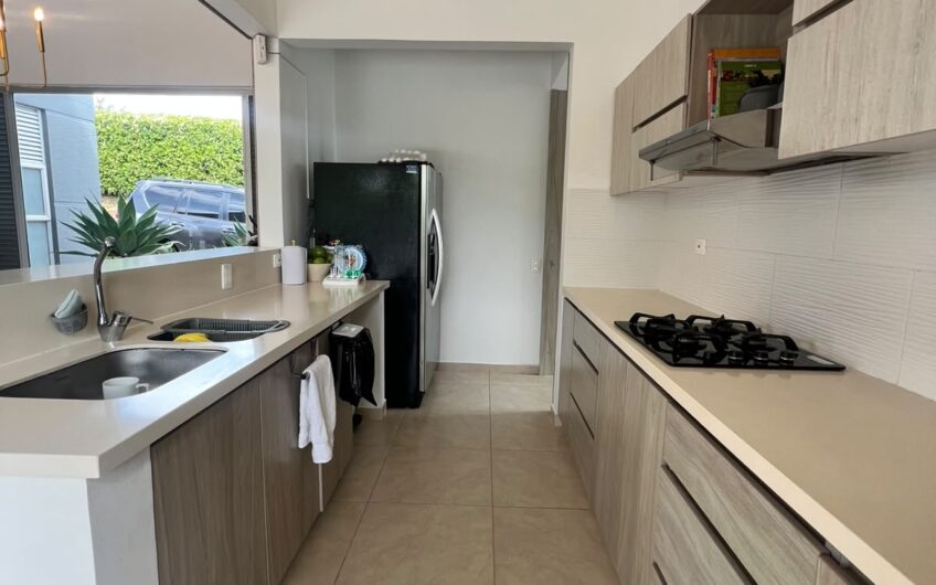 Casa Campestre para la Venta Vía al Caimo