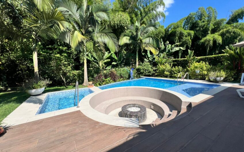 Exclusiva Casa Campestre Amoblada para Arriendo Vía al Caimo – Aeropuerto